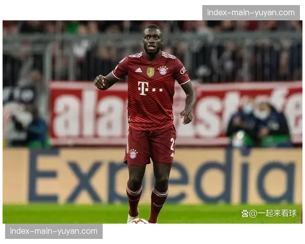 拜仁后防线连损大将，于帕梅卡诺膝盖受伤数周缺阵