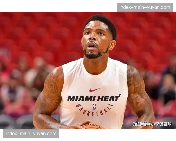 老将瓦尔布埃纳宣布赛季末退役,结束二十年职业生涯 老将瓦尔布埃纳宣布赛季末退役,结束二十年职业生涯